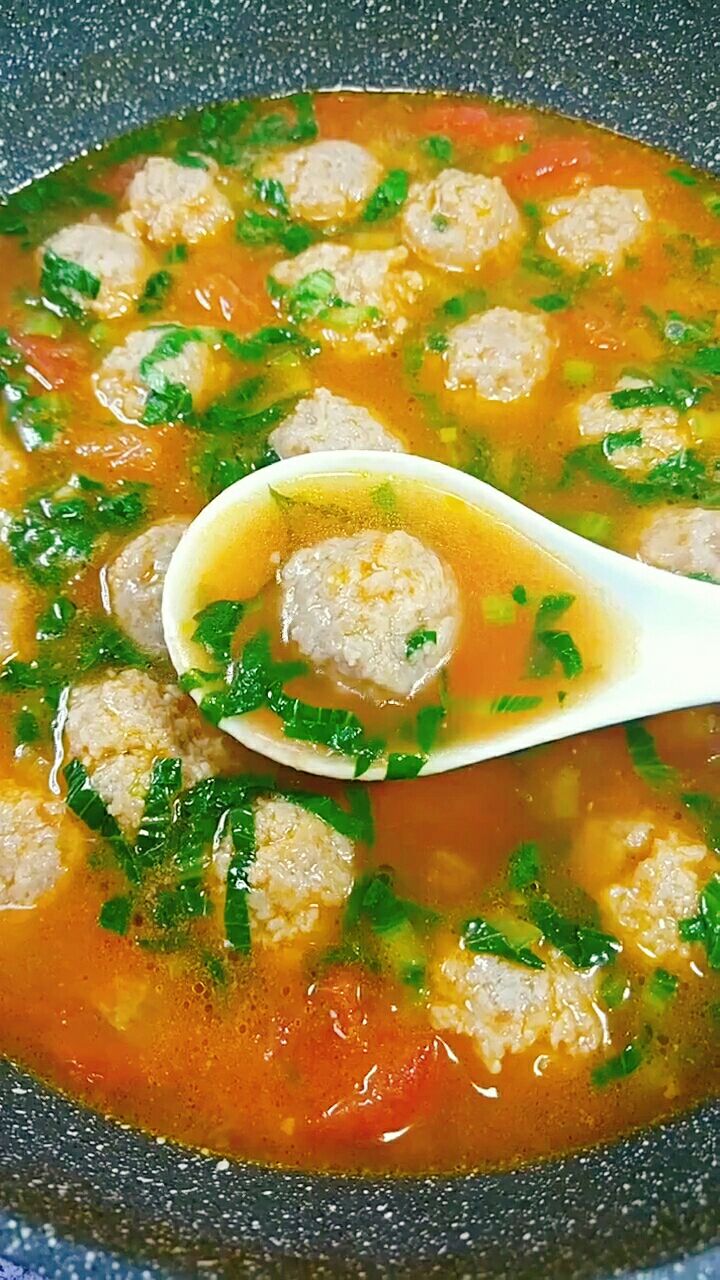 西红柿肉圆汤!