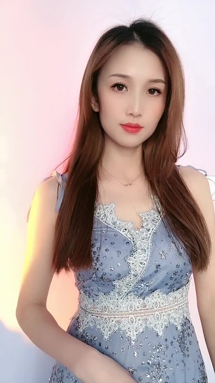 105致三十多岁的女人好好爱自己这衣服太小了勒得慌