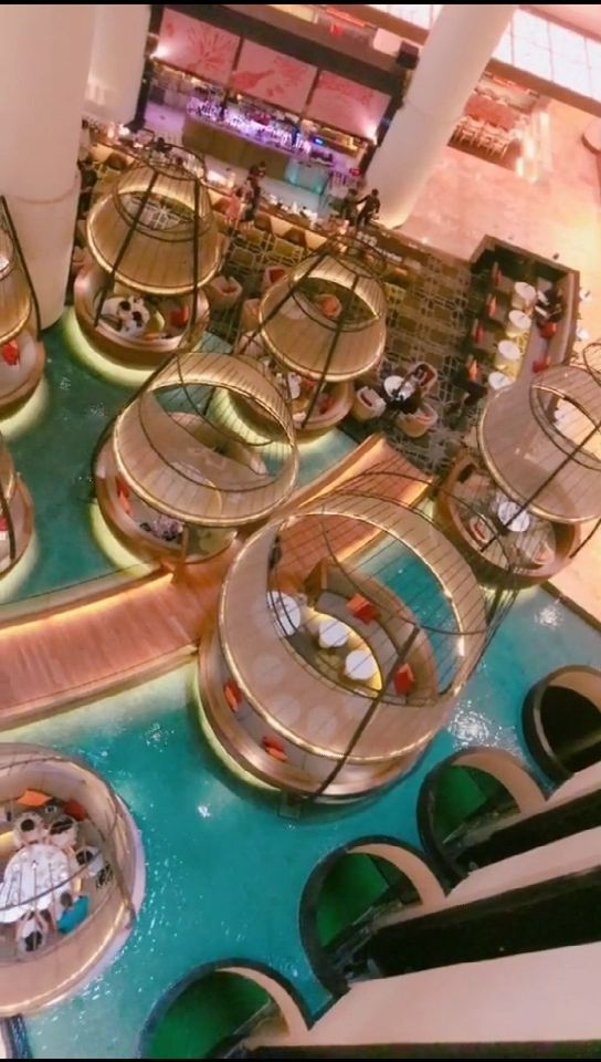 新加坡泛太平洋,室内水上豪华餐厅@{uid:1502349662339070,nick:�%