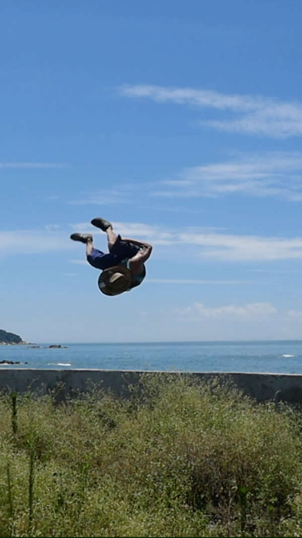 唯美极限运动跑酷慢动作